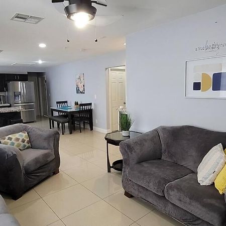 K - Fully Remodeled And Professionally Decorated Лас-Вегас Экстерьер фото
