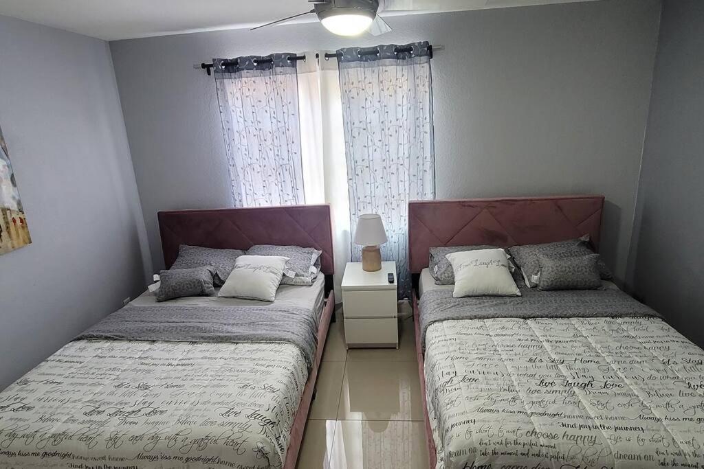 K - Fully Remodeled And Professionally Decorated Лас-Вегас Экстерьер фото